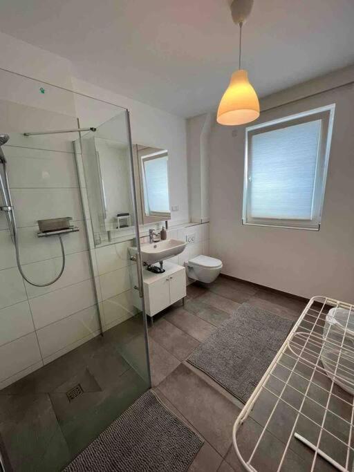 Moderne Wohnung Mit 4 Betten Bochum Extérieur photo