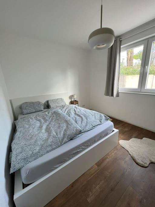 Moderne Wohnung Mit 4 Betten Bochum Extérieur photo
