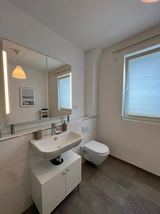 Moderne Wohnung Mit 4 Betten Bochum Extérieur photo